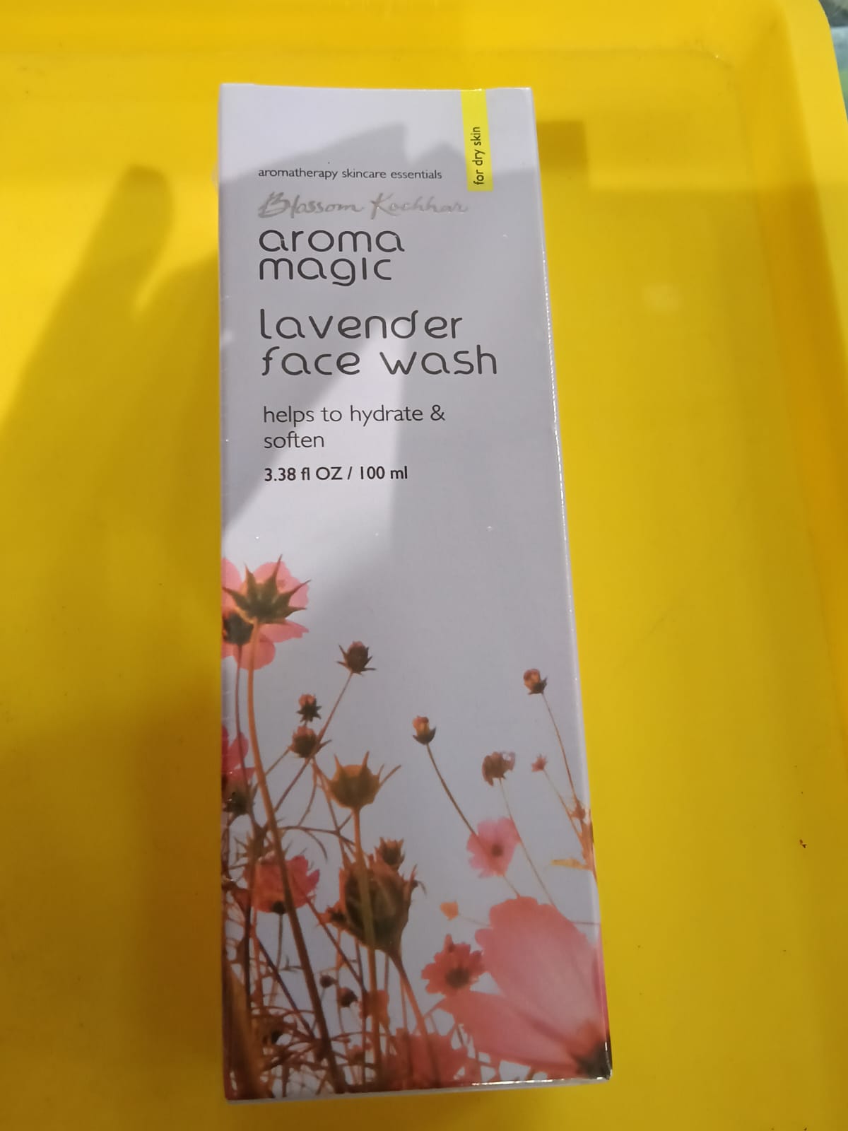 aroma magic lavender face wash 100ml